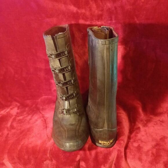 Servus by Honeywell rubber slosh boots size 9 - Picture 1 of 6